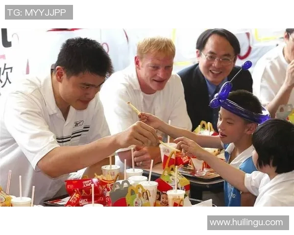 姚明携手幽默风趣打造爆笑广告引发全民热议与欢笑