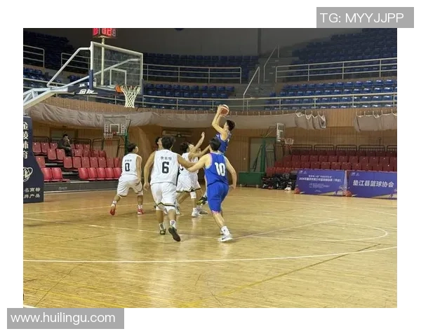 重庆篮球队勇闯世界锦标赛的拼搏历程与荣耀时刻