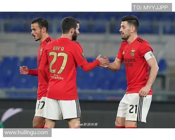 欧联杯阿森纳与本菲卡战平争议补时进球引发全场热议