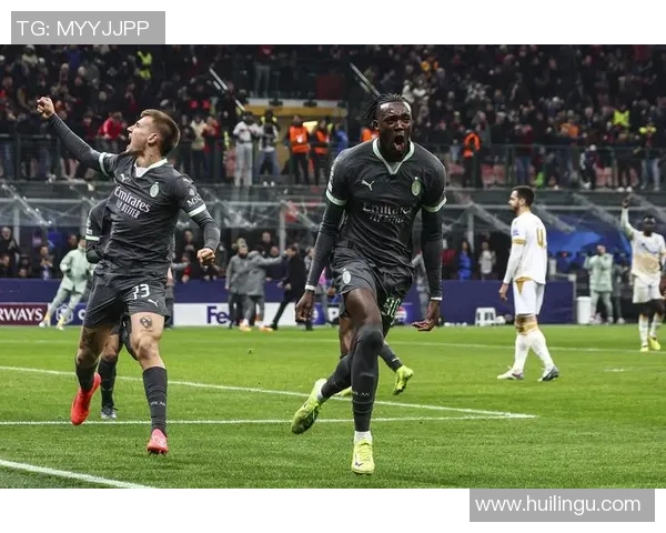 欧冠经典对决曼联与AC米兰握手言和神奇扑救成比赛焦点