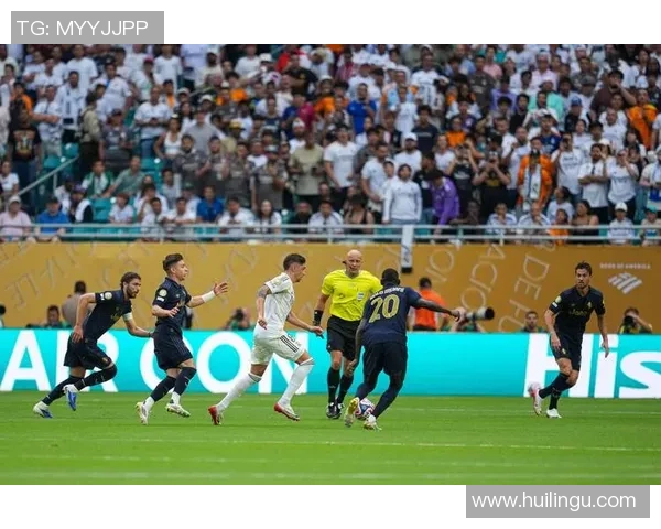 友谊赛惊现冷门那不勒斯与皇马战平精彩扑救引发全场欢呼